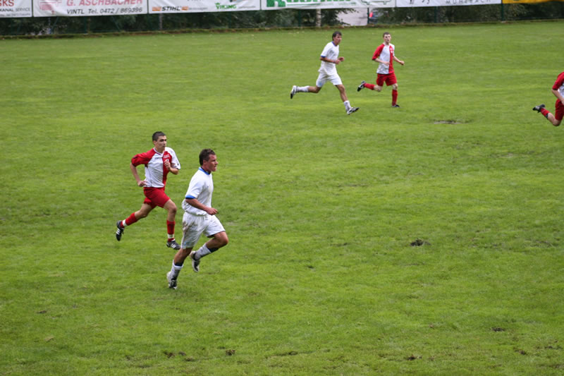 gal/Saison2008-2009- Pokal 1. Runde Hinspiel: Vintl - SV Reischach/2008-08-24 SVR gg. Vintl - Pokalhinspiel 424.jpg